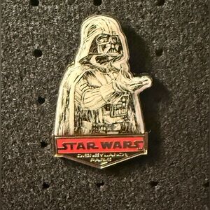 Disneyland Paris Darth Vader Pin